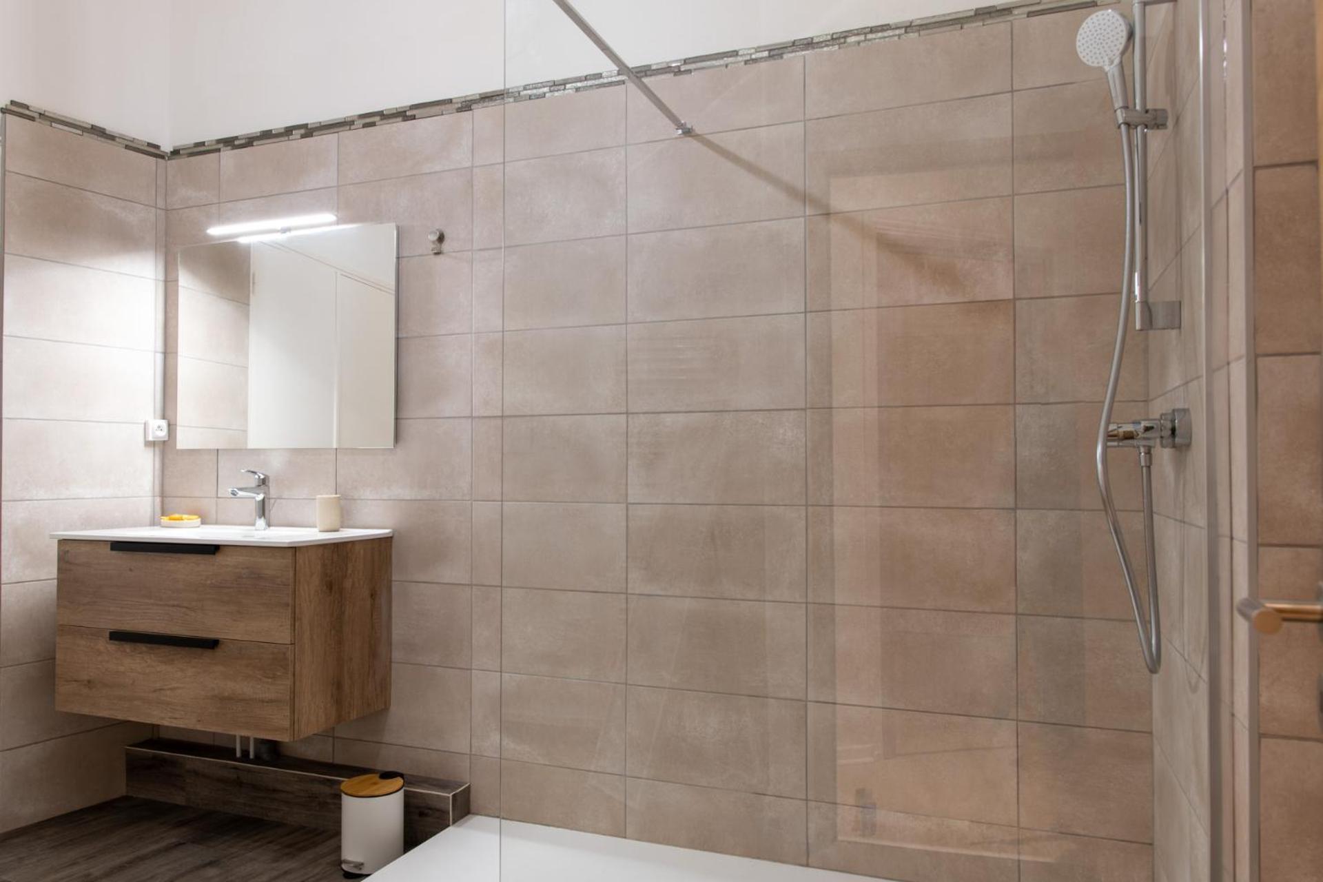 Logement De Charme En Plein Coeur D'アヴィニョン エクステリア 写真